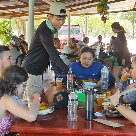 Hostal Sol De Verano Dona Lilia Villavieja Ngoại thất bức ảnh