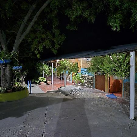 Hostal Sol De Verano Dona Lilia Villavieja Ngoại thất bức ảnh